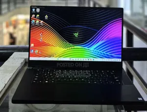 New Laptop Razer Blade Advanced 16GB Intel Core I7 SSD 512GB