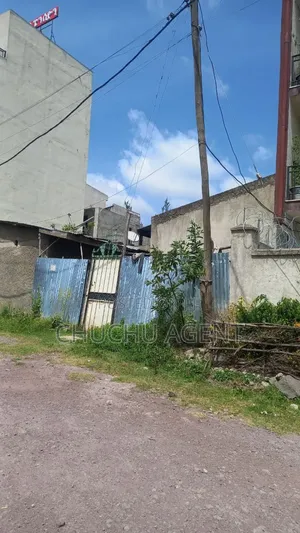 3bdrm House in Bole for sale