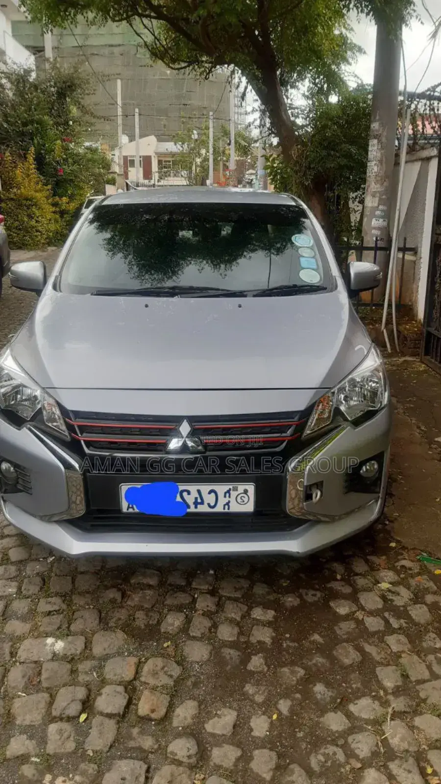 Mitsubishi Attrage 2022 Silver