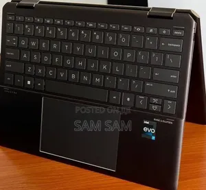 Photo - New Laptop HP Spectre 16GB Intel Core I7 SSD 512GB
