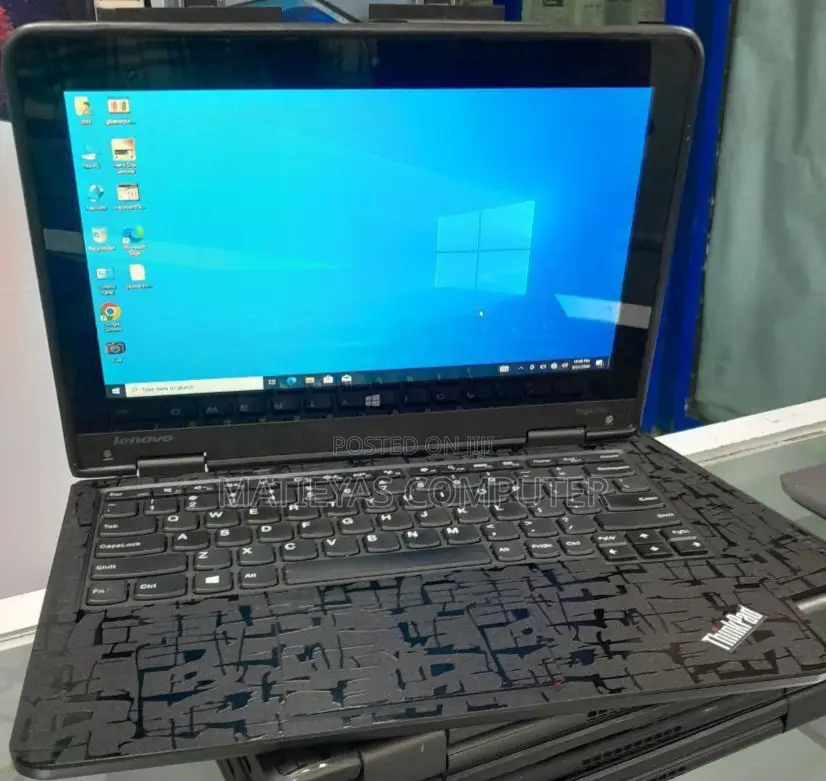 New Laptop Lenovo Yoga 11e 8GB Intel SSD 256GB