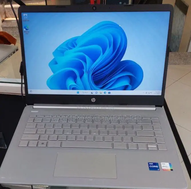 New Laptop HP Stream Notebook 16GB Intel Core I7 SSD 1T