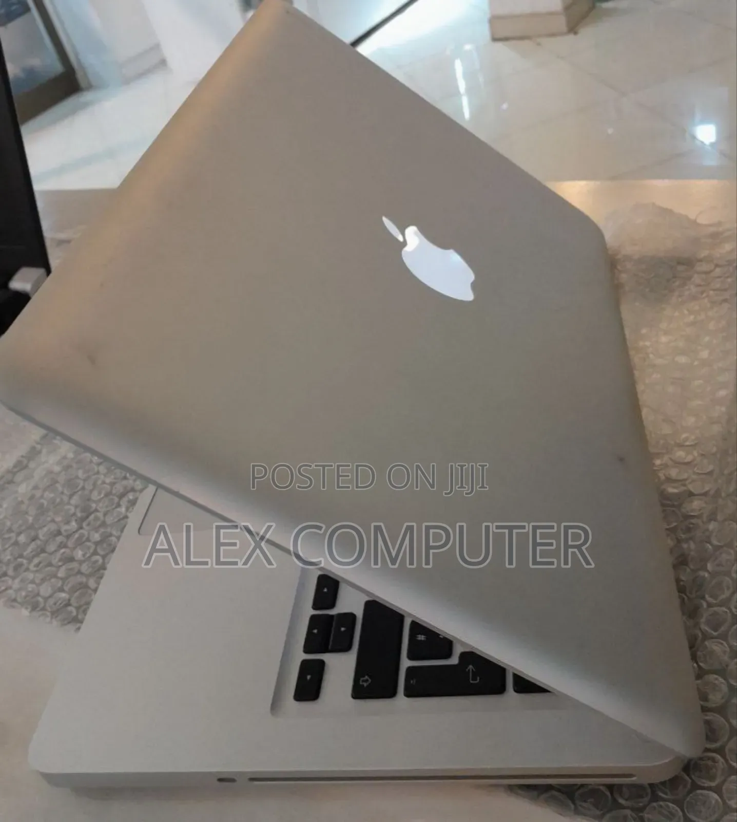 New Laptop Apple MacBook 2012 16GB Intel Core I5 SSD 256GB