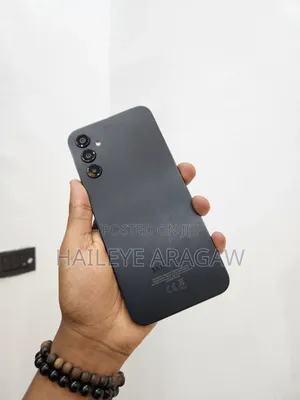Photo - New Samsung Galaxy A14 64 GB Black
