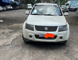Photo - Suzuki Grand Vitara 1.6 2008 White