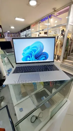New Laptop HP EliteBook 850 G8 16GB Intel Core I5 SSD 512GB