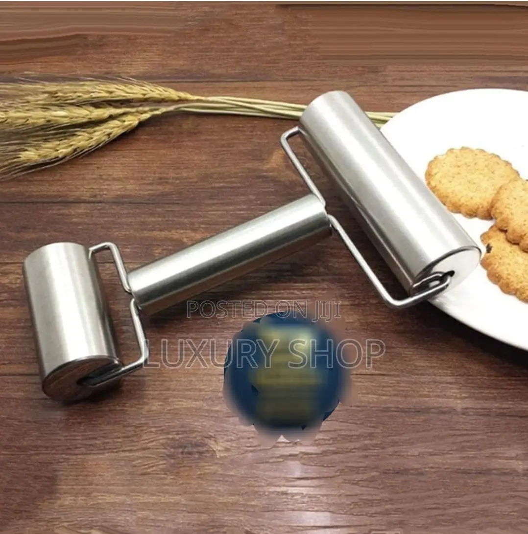 Cake and Pizza Roller