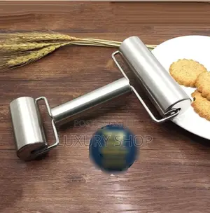 Photo - Cake and Pizza Roller