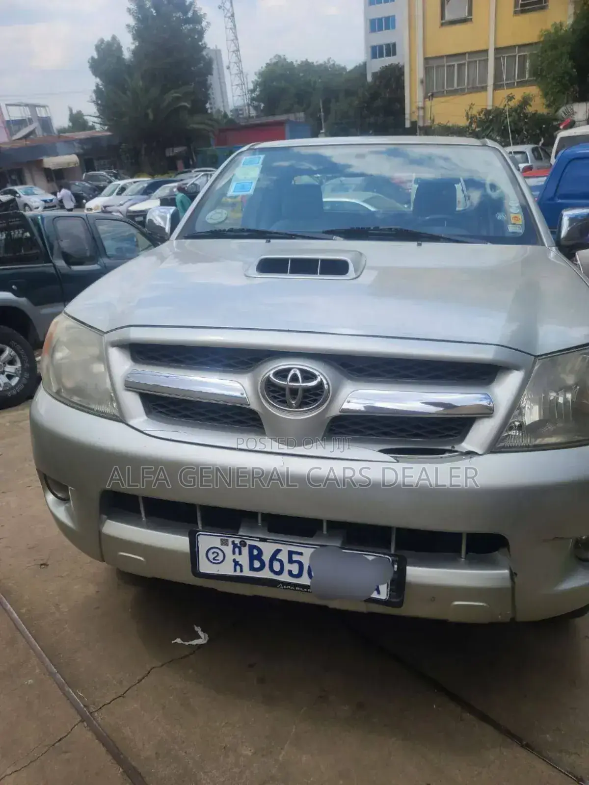 Toyota Hilux 2008 Gray