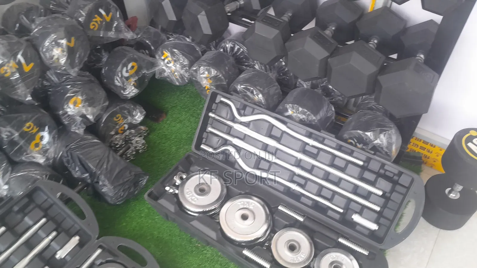 Dummbell and Barbell Set ( ዳምፔልና ባርቤል)