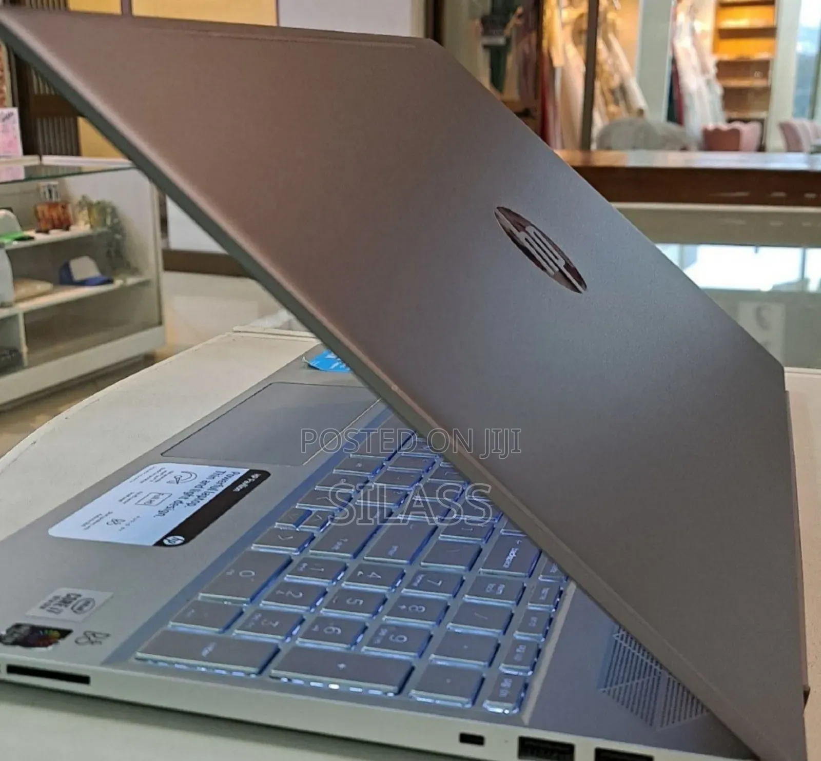 New Laptop HP Pavilion 15 18GB Intel Core I7 SSD 512GB