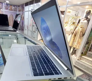 New Laptop HP EliteBook 850 16GB Intel Core I5 SSD 512GB