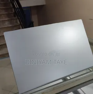 New Laptop Asus Vivobook 16 8GB Intel Core I7 SSD 512GB