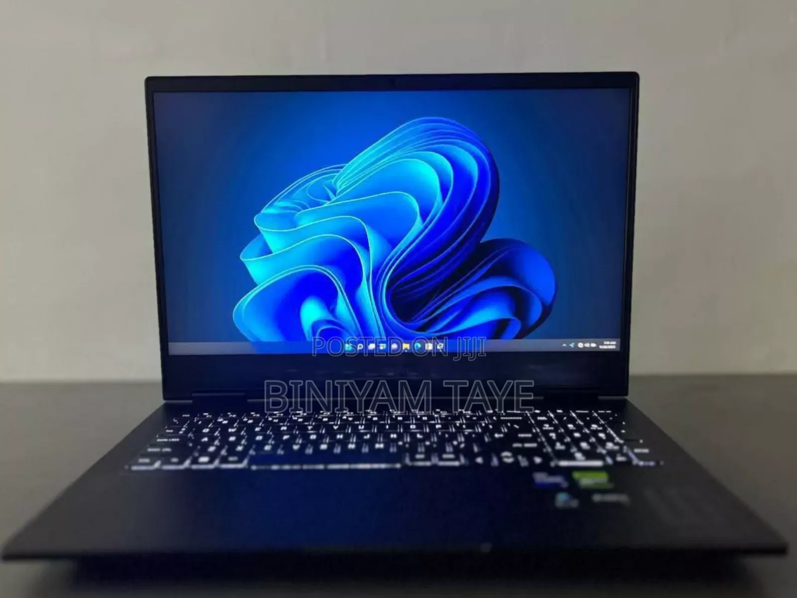 New Laptop HP Omen 16 16GB AMD Ryzen 9 SSD 512GB