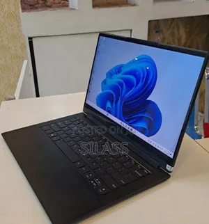 New Laptop Lenovo Yoga 9i 16GB Intel Core I7 SSD 512GB