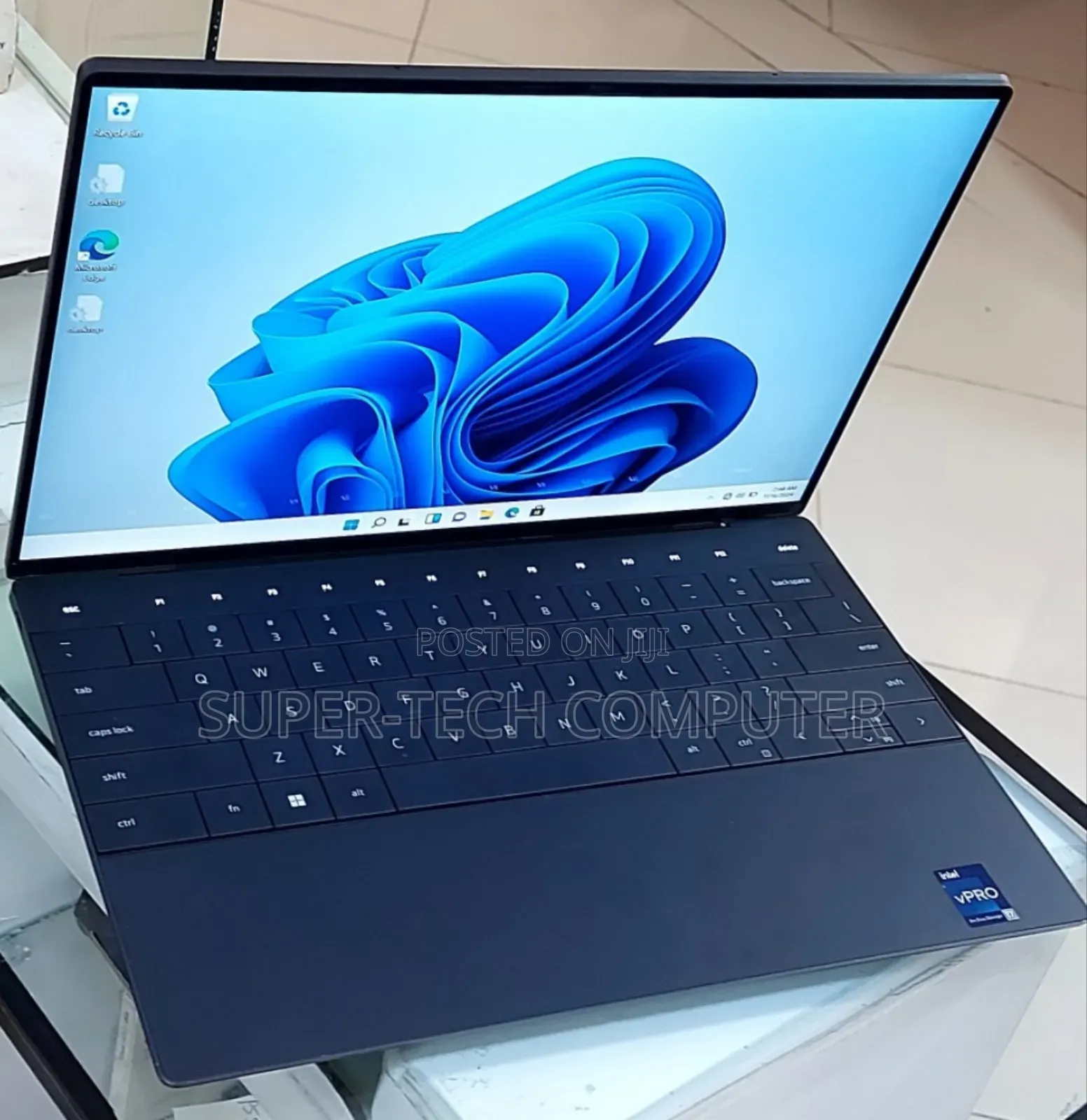 New Laptop Dell XPS 13 32GB Intel Core I7 SSD 1T