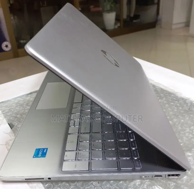 New Laptop HP Stream Notebook 16GB Intel Core I3 SSD 1T