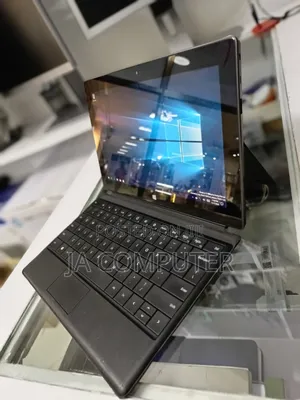 New Laptop Microsoft Surface 2GB Intel Core I5 SSD 32GB
