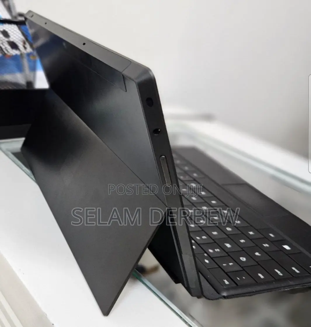 Laptop Microsoft Surface 2GB SSD 32GB