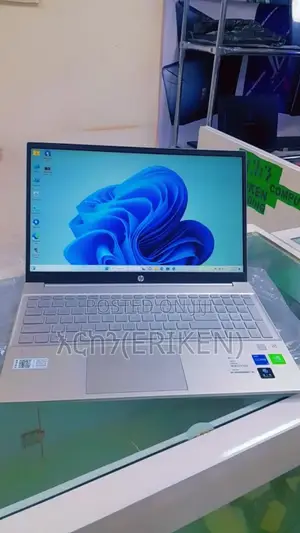 Photo - New Laptop HP Pavilion 15 16GB Intel Core I5 SSD 512GB