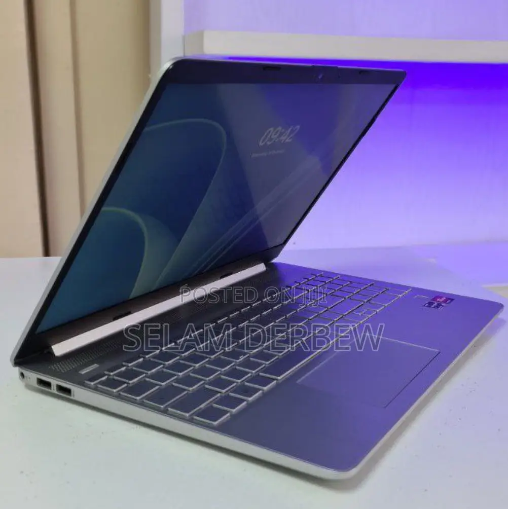 New Laptop HP Stream Notebook 8GB AMD Ryzen 5 SSD 512GB