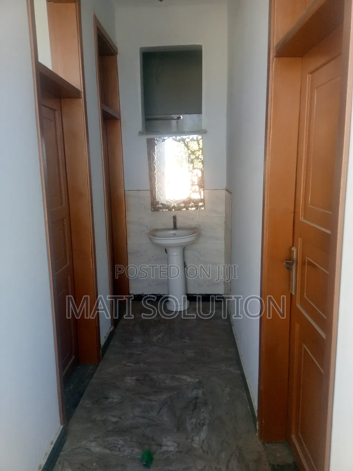16bdrm Shared Apartment in Bole, Adama for rent