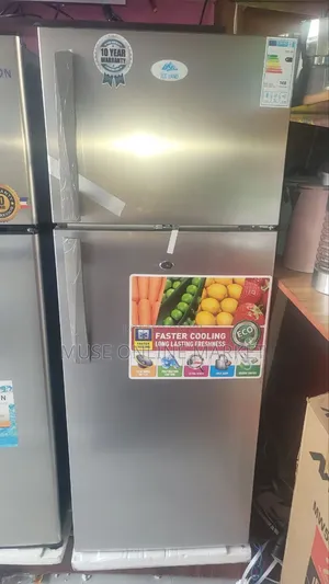 Iceland Refrigerator 325 Model