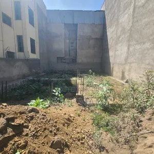 5bdrm House in Addis Abeba, Bole for sale