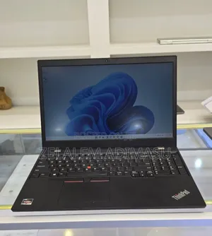 New Laptop Lenovo Yoga 2 8GB AMD Ryzen 5 SSD 256GB