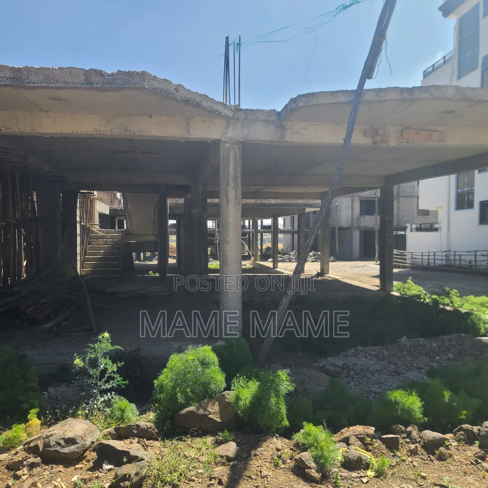 5bdrm House in Addis Abeba, Bole for sale