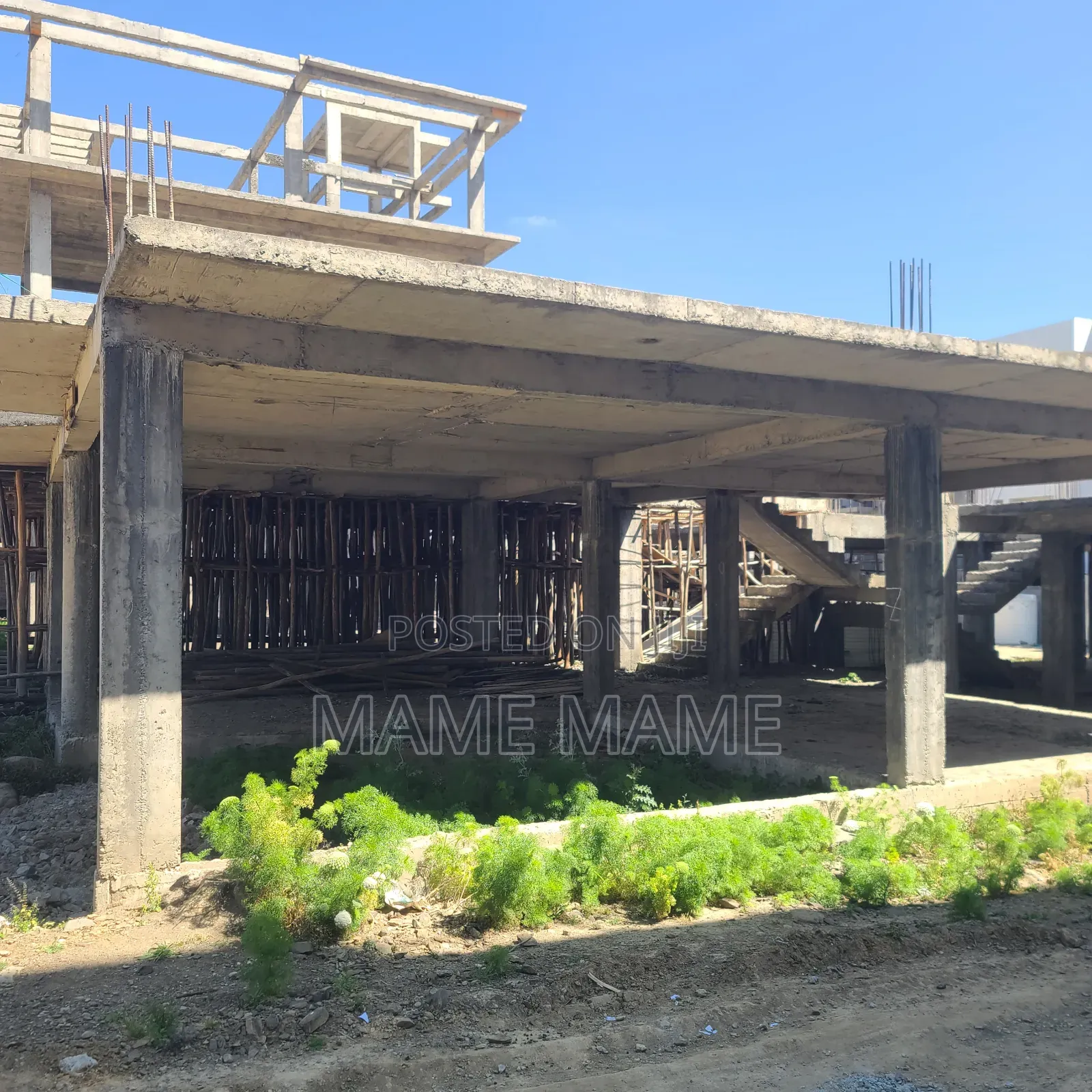 5bdrm House in Addis Abeba, Bole for sale