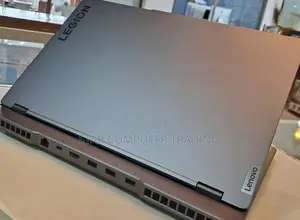 New Laptop Lenovo Legion 7 24GB Intel Core I7 SSD 1T