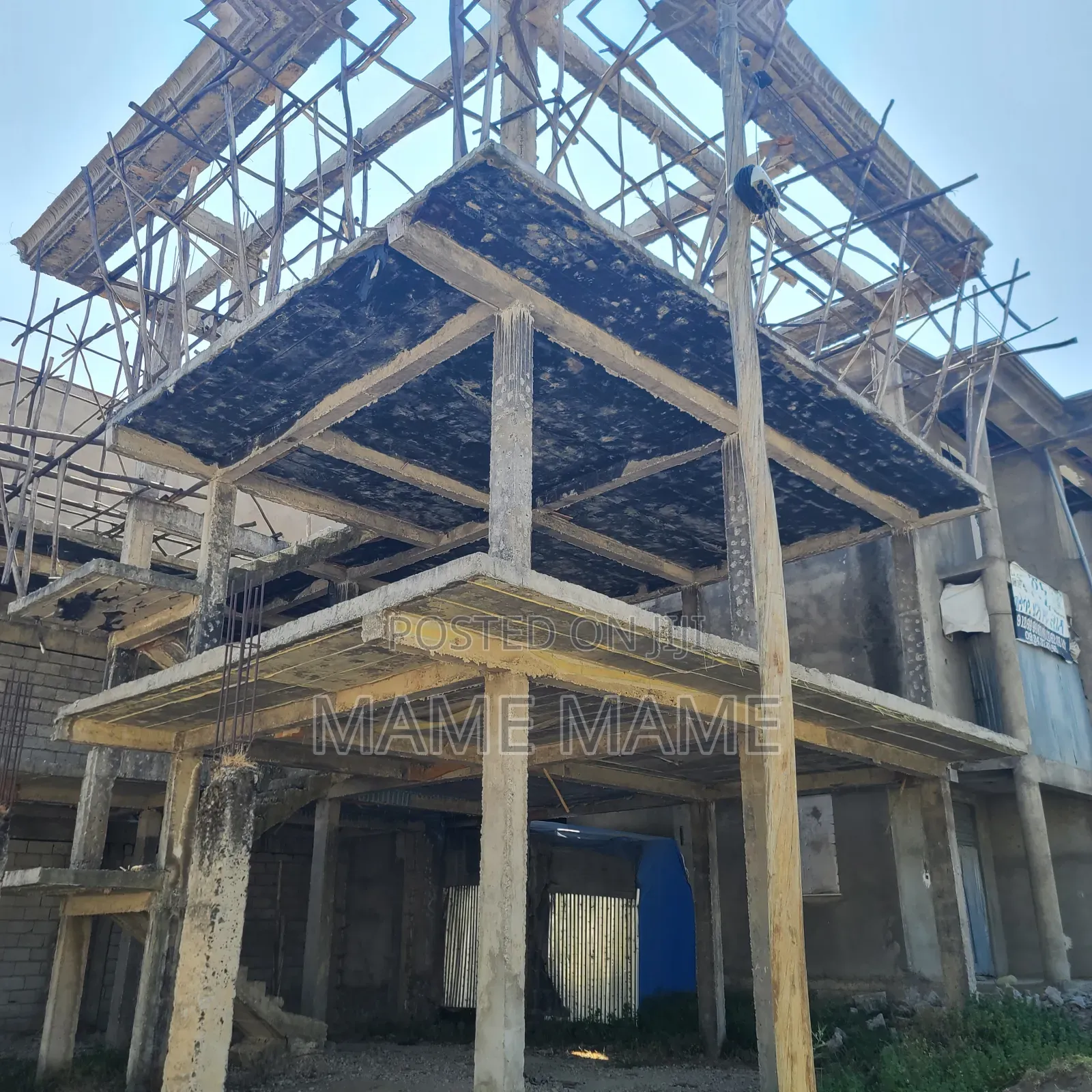 7bdrm House in Addis Abeba, Bole for sale