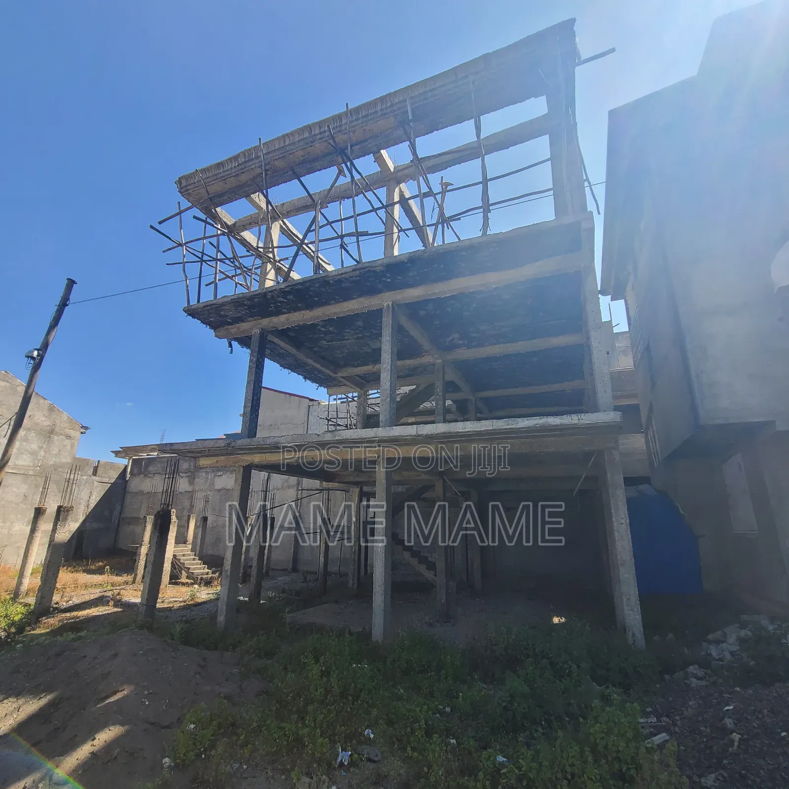 7bdrm House in Addis Abeba, Bole for sale