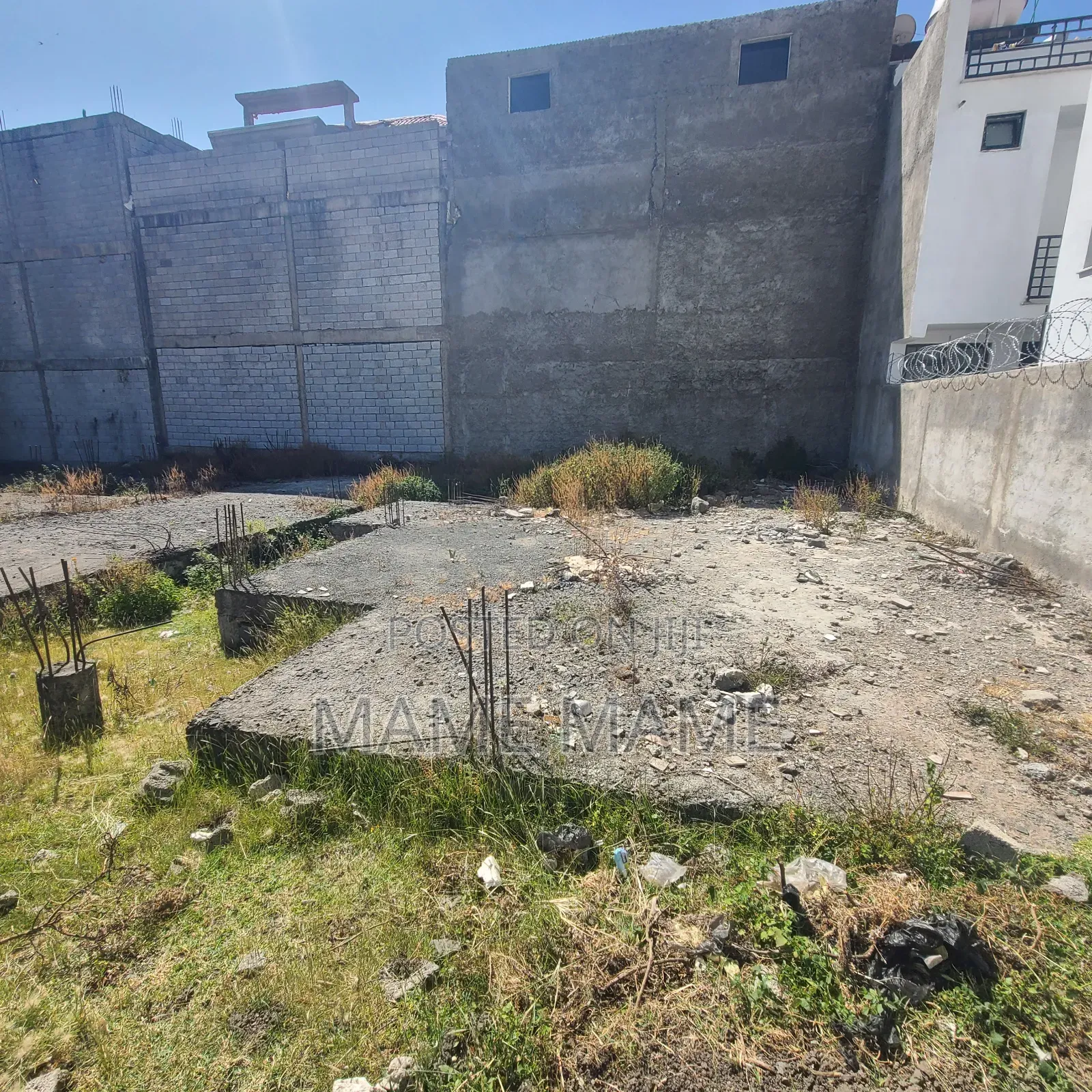 5bdrm House in Addis Abeba, Bole for sale