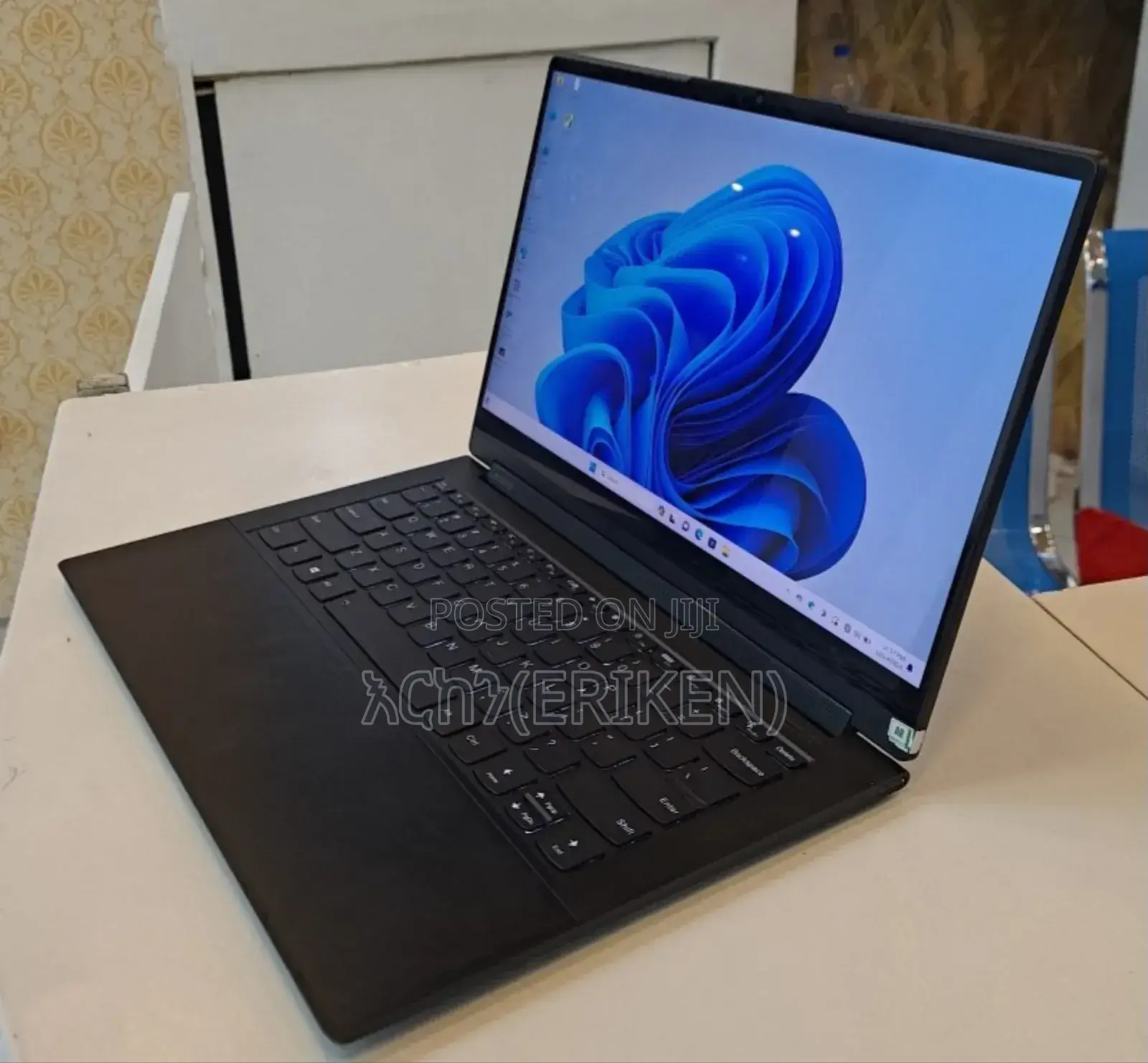 New Laptop Lenovo Yoga 9i 16GB Intel Core I7 SSD 512GB