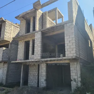 Photo - 6bdrm House in Addis Abeba, Bole for sale