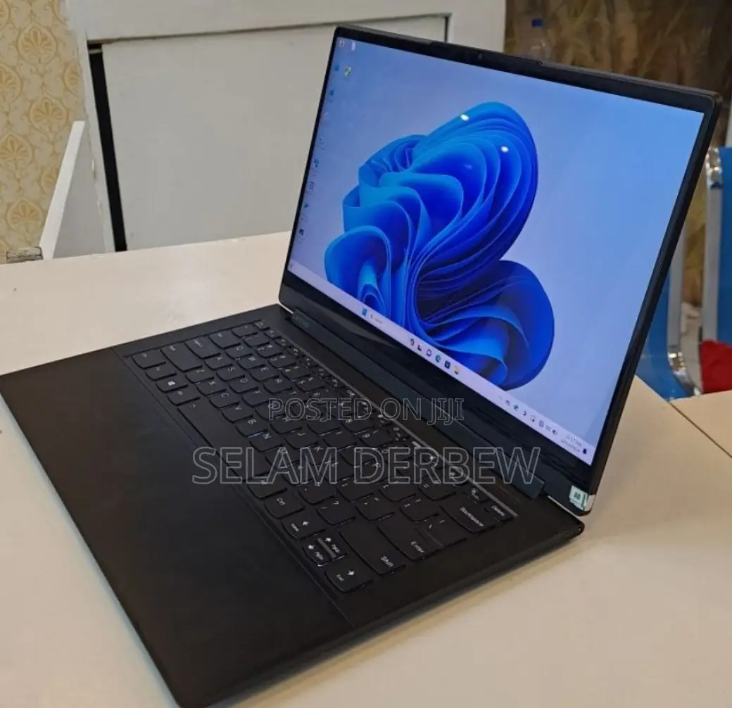 New Laptop Lenovo Yoga 9i 16GB Intel Core I7 SSD 512GB