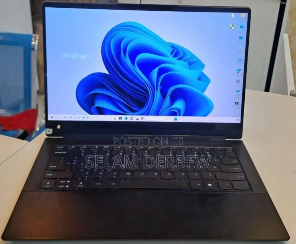 New Laptop Lenovo Yoga 9i 16GB Intel Core I7 SSD 512GB