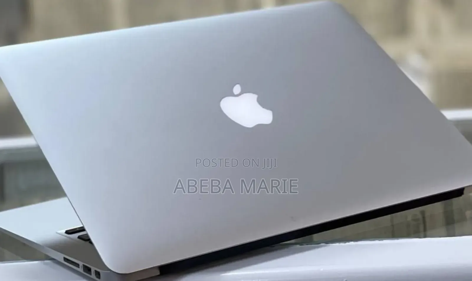 New Laptop Apple MacBook Air 2015 8GB Intel Core I5 SSD 256GB