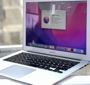 New Laptop Apple MacBook Air 2015 8GB Intel Core I5 SSD 256GB