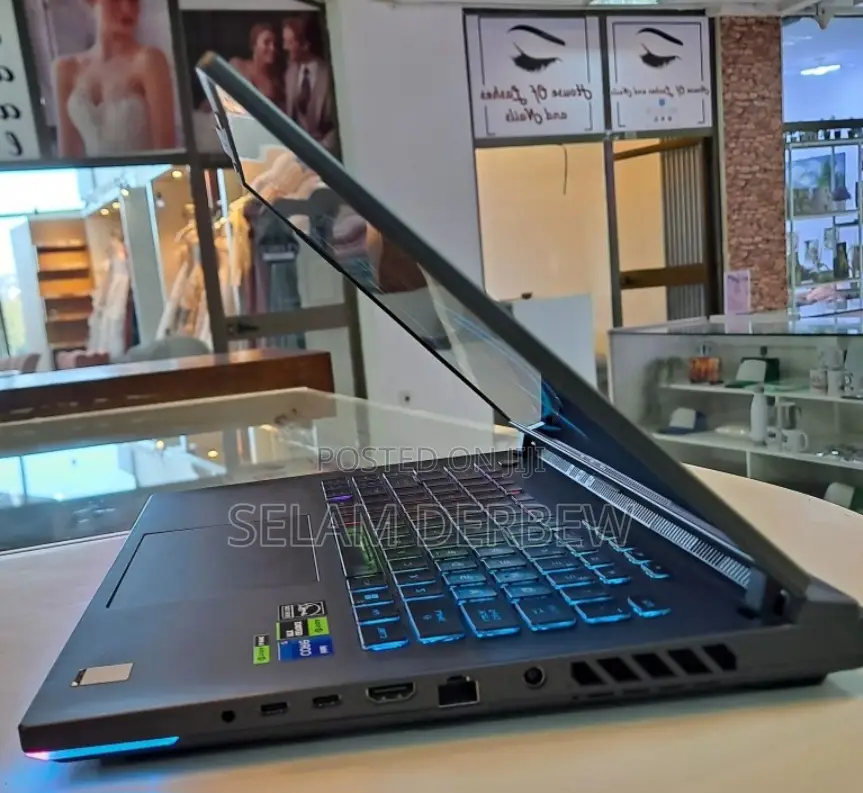 New Laptop Asus ROG Strix G16 G614 16GB Intel Core I7 SSD 1T