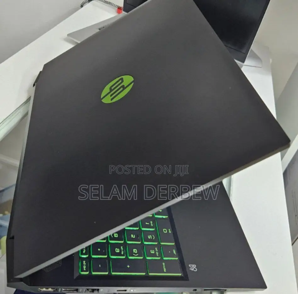 New Laptop HP Pavilion Power 15 16GB Intel Core I5 SSD 512GB