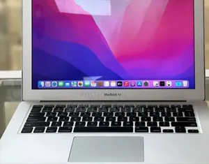 New Laptop Apple MacBook Air 2015 8GB Intel Core I5 SSD 128GB