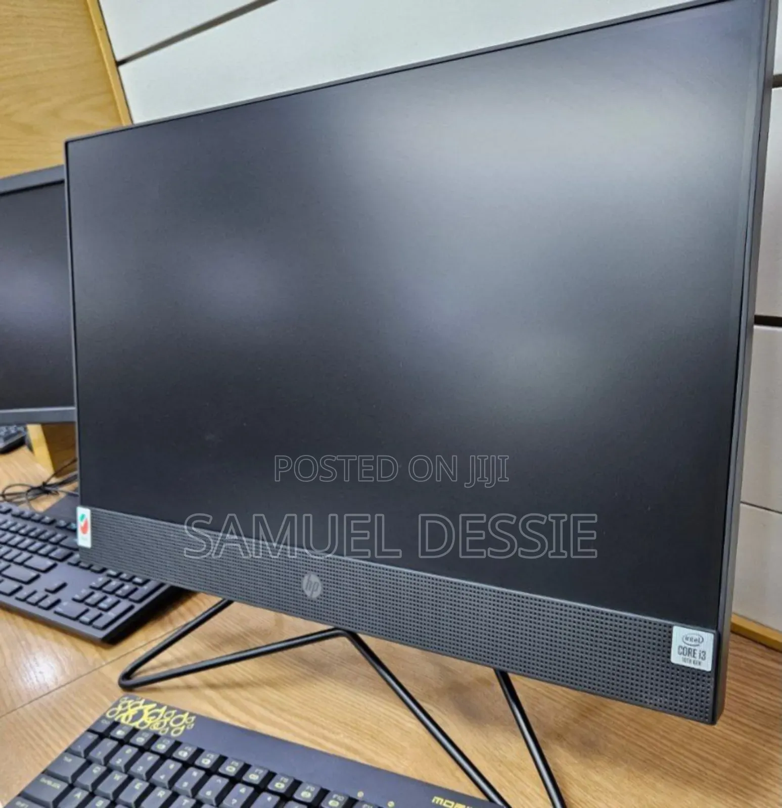 New Desktop Computer HP 200 G4 All-in-One 8GB Intel Core I3 HDD 1T