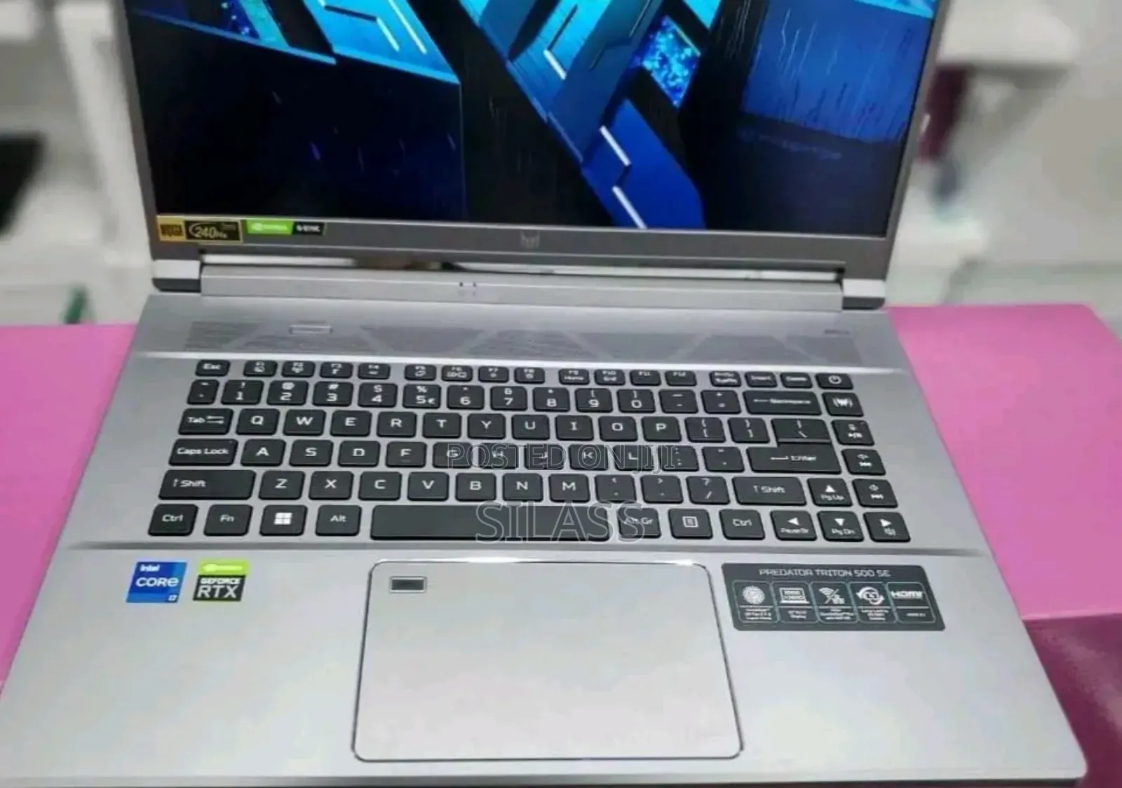 New Laptop Acer Predator Triton 500 SE 16GB Intel Core I7 SSD 2T
