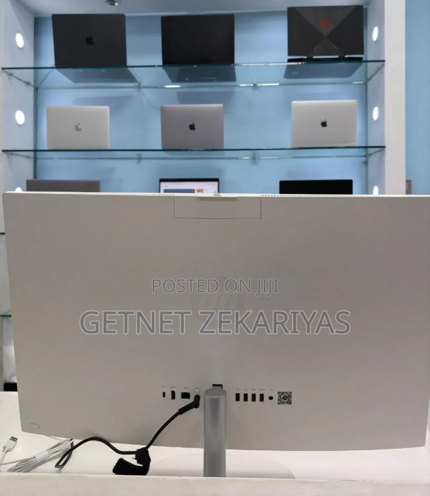 New Desktop Computer HP Envy 27 8GB Intel Core I7 SSD 512GB