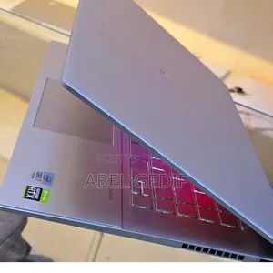 New Laptop HP Envy 15 16GB Intel Core I7 SSD 512GB