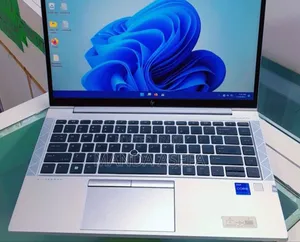 New Laptop HP EliteBook 840 G8 16GB Intel Core I7 SSD 1T