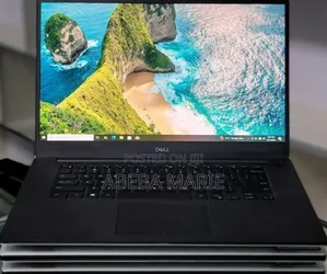 New Laptop Dell Precision 15 3520 32GB Intel Core I7 SSD 512GB